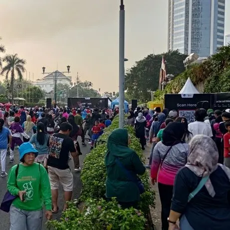 Peserta CFD Jakarta aktif dalam mengikuti rangkaian kegiatan "Lari dari Judol" yang diselenggarakan Kemenkominfo.